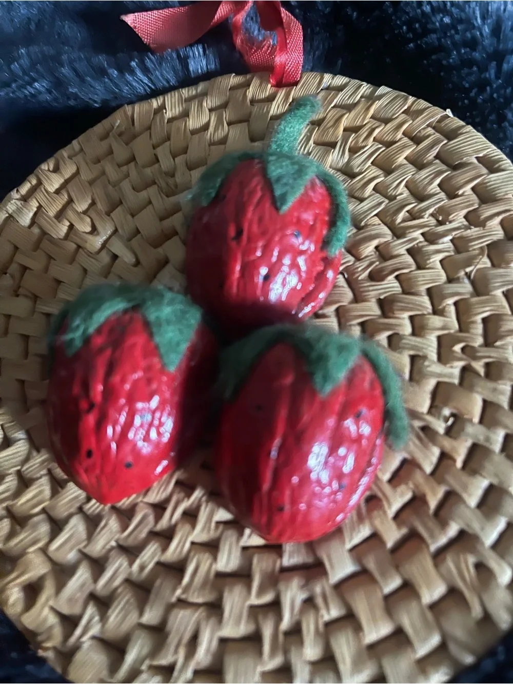 Handcrafted Rustic Strawberry Décor Set – Wooden Plaque & Strawberry Ornament